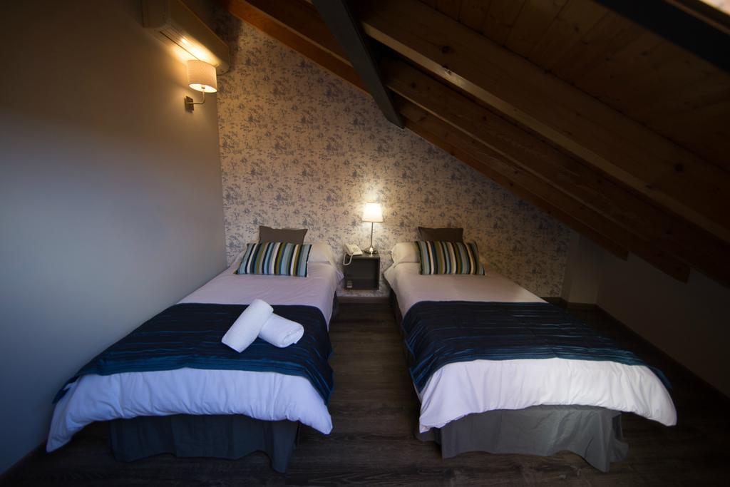 Hotel El Capricho De Valerie Molinaseca Zewnętrze zdjęcie